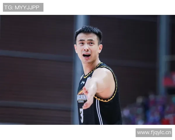 深圳足球队配合变革引发热议球迷期待新战术带来突破与进步 深圳足球队配合变革引发热议球迷期待新战术带来突破与进步